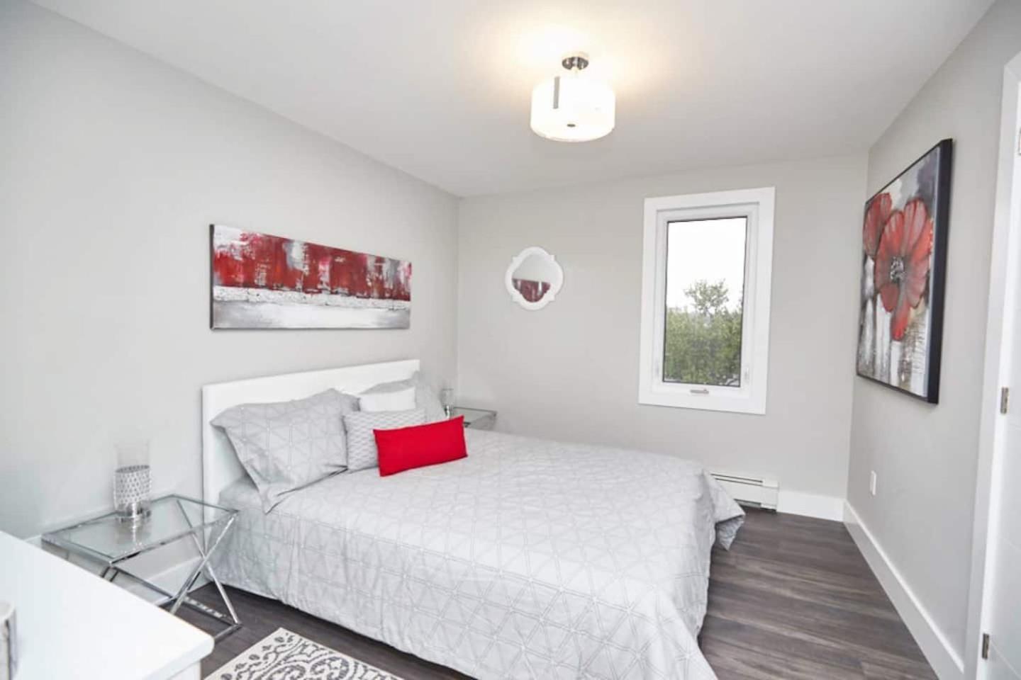 Fallsview Boutique 2bd 4a Apartment