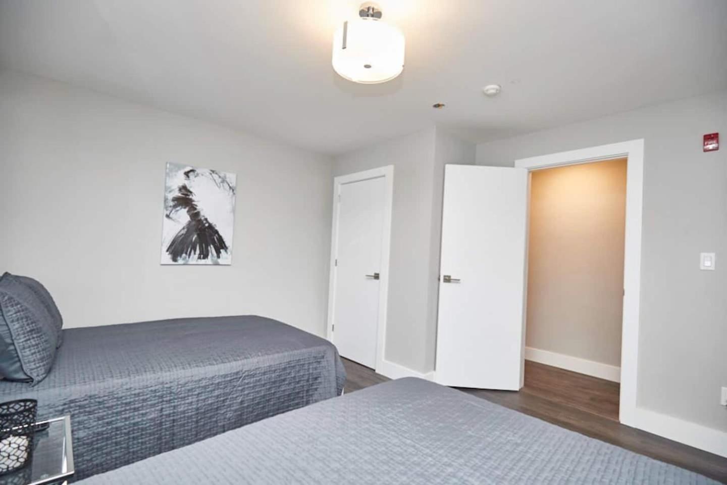 Fallsview Boutique 2bd 4a